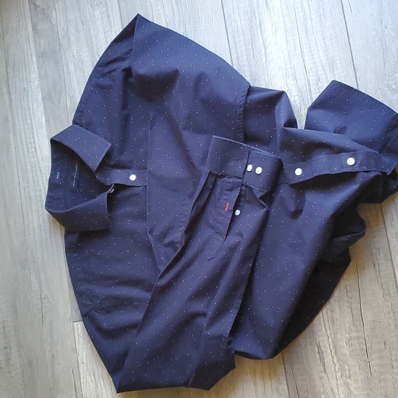 Tommy Hilfiger Dress Shirt - Picture 4 of 5